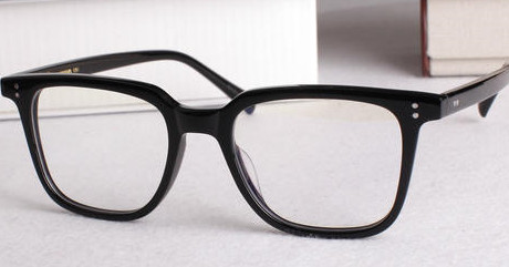 为什么配戴了框架眼镜近视度数还会加深？